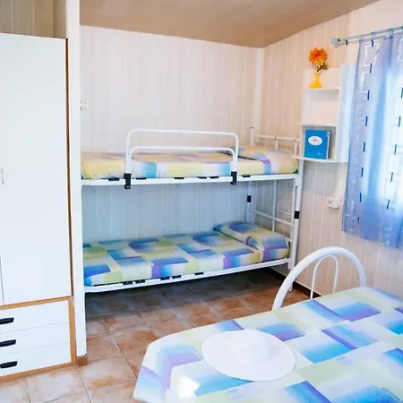 Villaggio Riva Dei Pini Campsite *