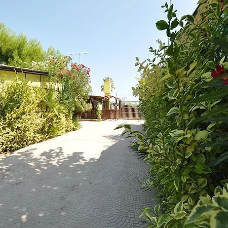 Villaggio Riva Dei Pini Lido di Fermo
