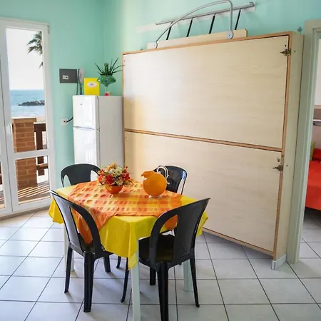 Villaggio Riva Dei Pini Campsite *